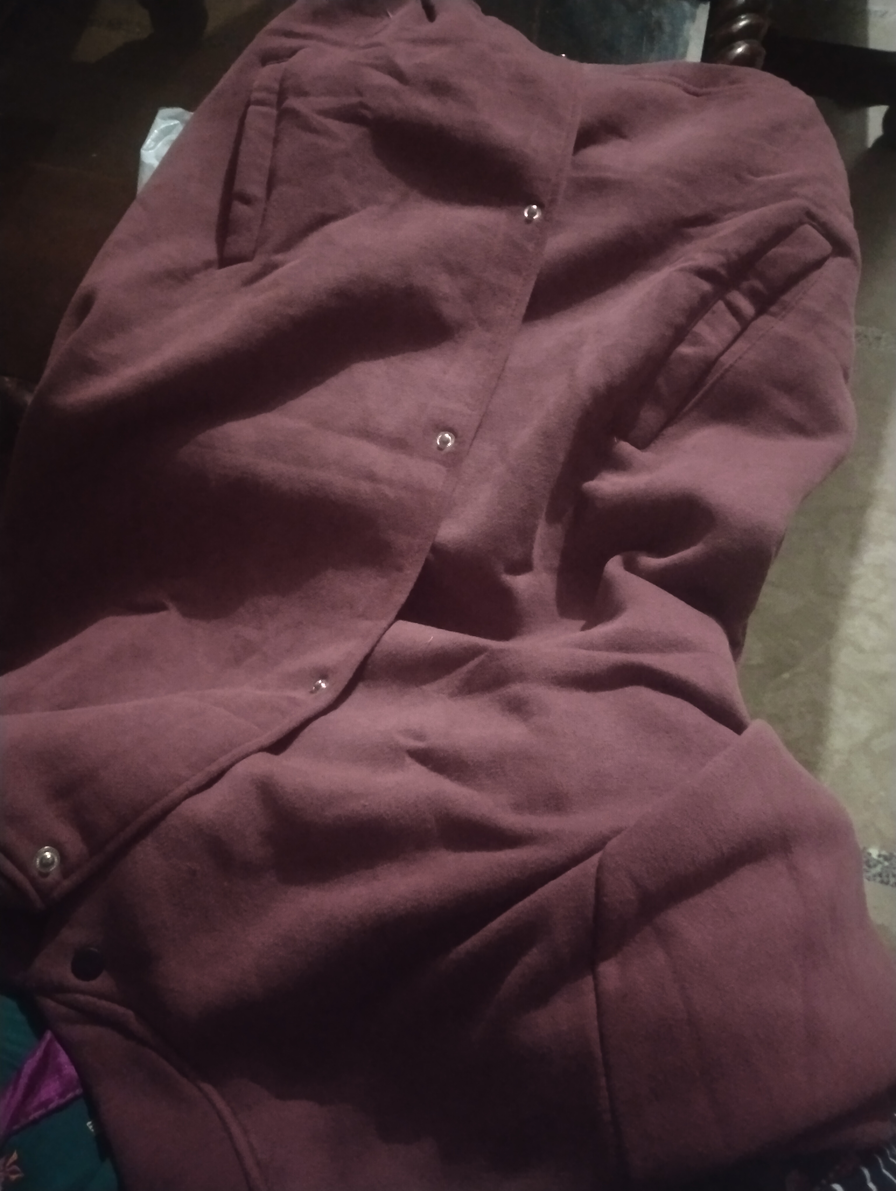 I have bought 2 sweaters from mighty cart and its quality is amazinggggg ???????? and price is also reasonable ... Reallyyy impressed ????